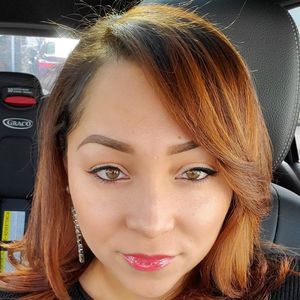 Meet your Posher, Vanessa